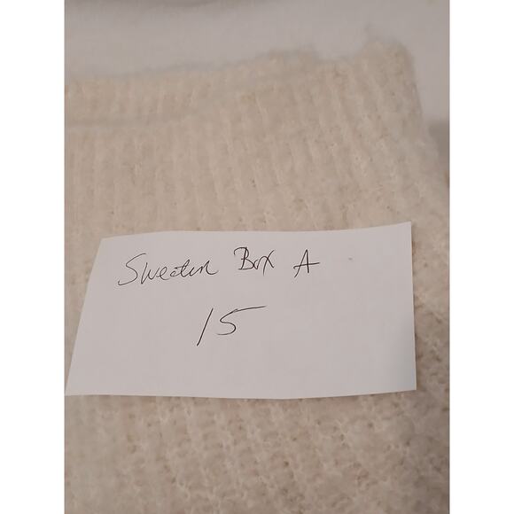 Vintage Crop Top Sweater Women Size XS Ivory Short Cropped Gold Chain Cult Punk - Picture 14 of 14